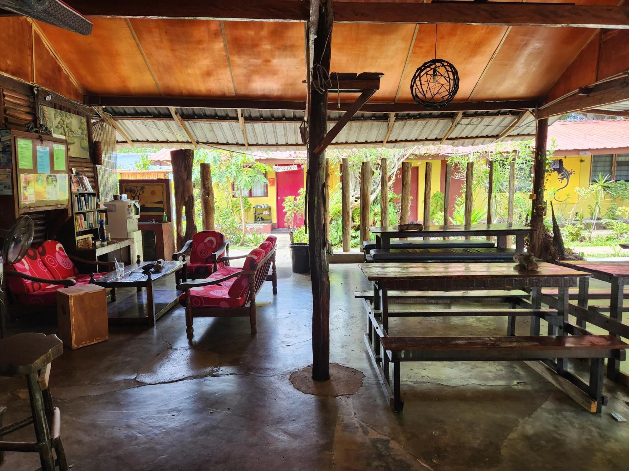 Gecko Guesthouse Pantai Cenang  Zewnętrze zdjęcie